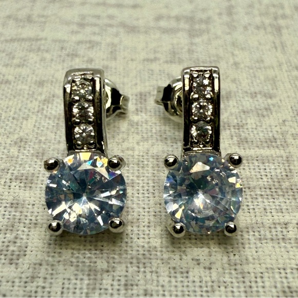 New Sparkling Sterling Silver & CZ Earrings ✨ - Picture 2 of 4
